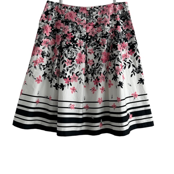 Charter Club La Vie L'Amour Floral Bloomcore Pleated Skirt (10) - Picture 2 of 16